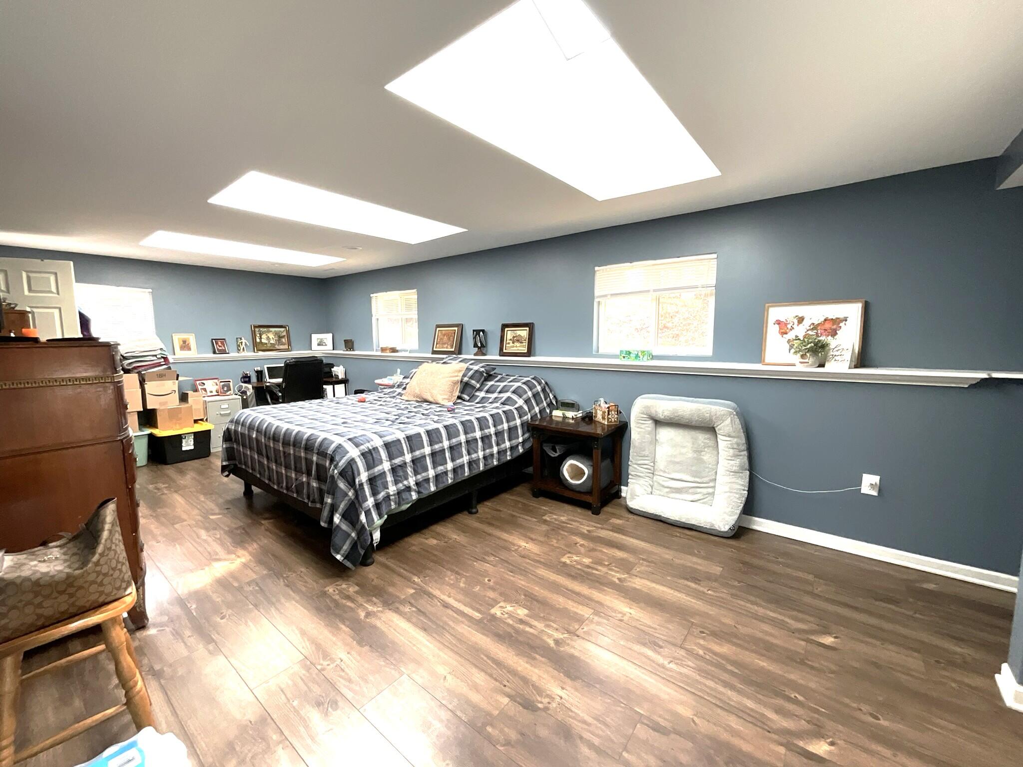 509 Sunset Road Twin Lakes, WI 53181 - Photo 14 of 34 Primary Bedroom