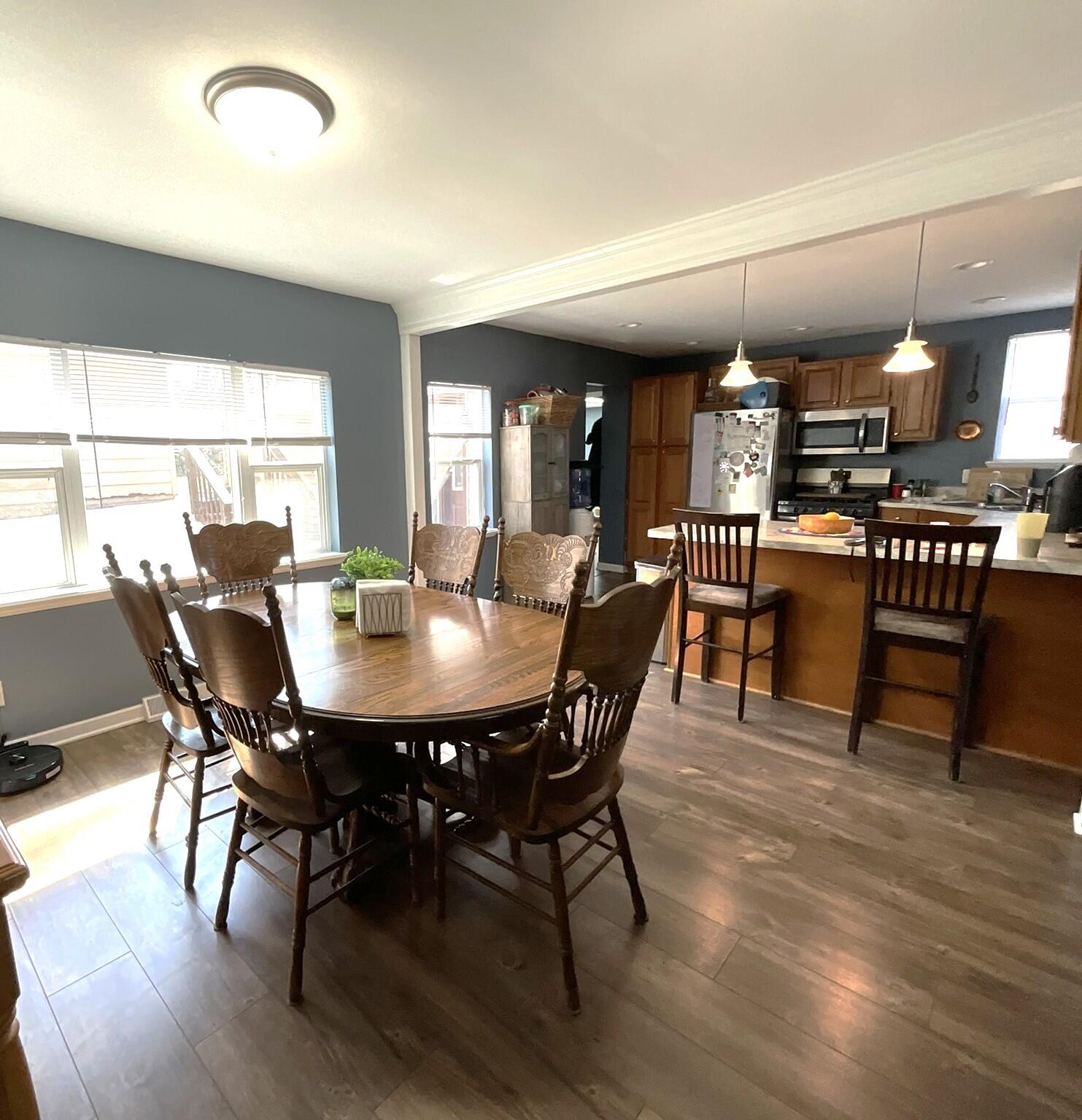 509 Sunset Road Twin Lakes, WI 53181 - Photo 26 of 34 Dining Rm