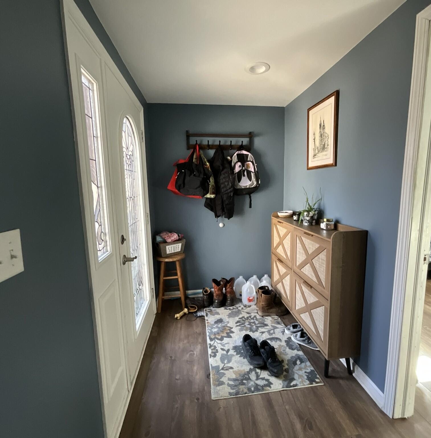 509 Sunset Road Twin Lakes, WI 53181 - Photo 8 of 34 Foyer