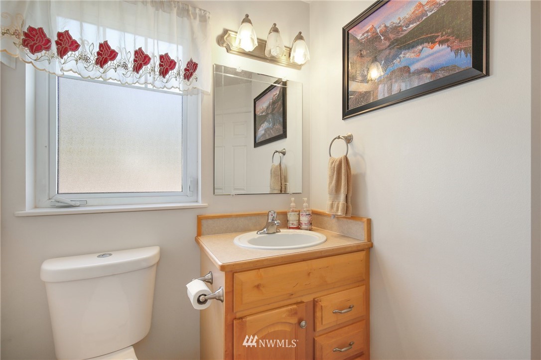 502 South Tobin Street Renton, WA 98057 - Photo 11 of 23