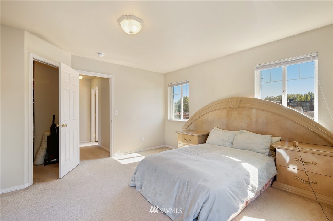 502 South Tobin Street Renton, WA 98057 - Photo 12 of 23