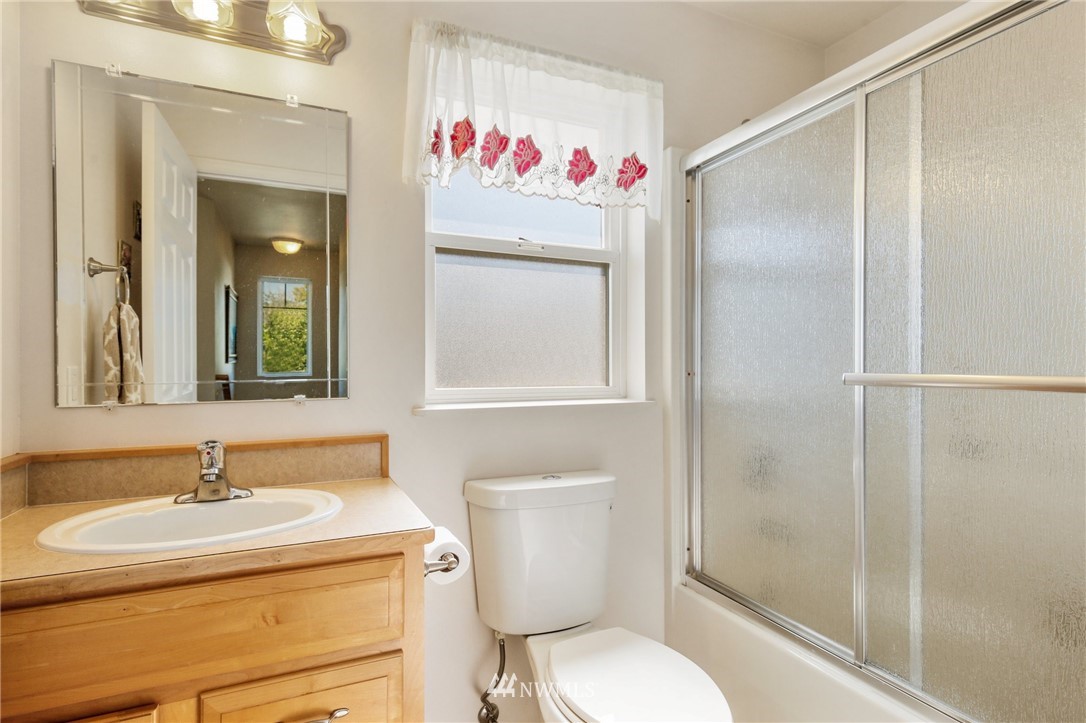 502 South Tobin Street Renton, WA 98057 - Photo 18 of 23