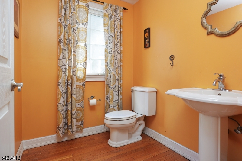 1617 Westover Road Linden, NJ 07036 - Photo 15 of 22