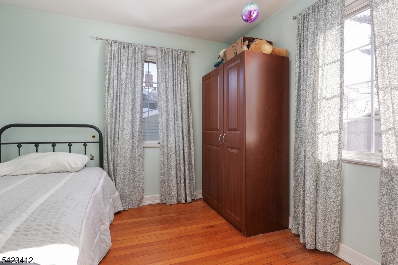 1617 Westover Road Linden, NJ 07036 - Photo 20 of 22