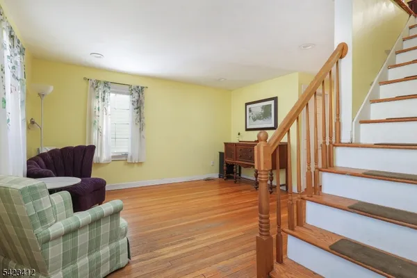 $3,900 | 1617 Westover Road, Linden, NJ 07036