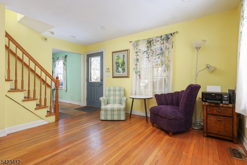 1617 Westover Road Linden, NJ 07036 - Photo 5 of 22