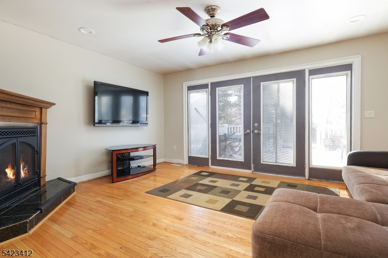 1617 Westover Road Linden, NJ 07036 - Photo 6 of 22