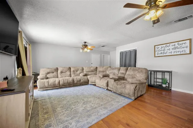 $210,000 | 105 Allen Avenue, Leesville, LA 71446