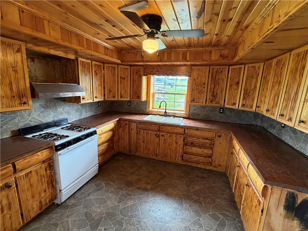 8610 Alder Bottom Road Sherman, NY 14724 - Photo 5 of 36