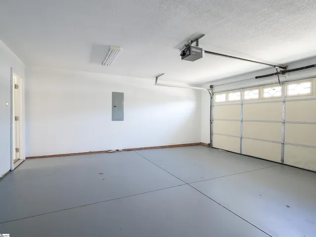 $329,900 | 21 Whitethorn Lane, Greenville, SC 29607