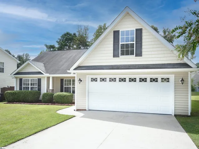 $329,900 | 21 Whitethorn Lane, Greenville, SC 29607