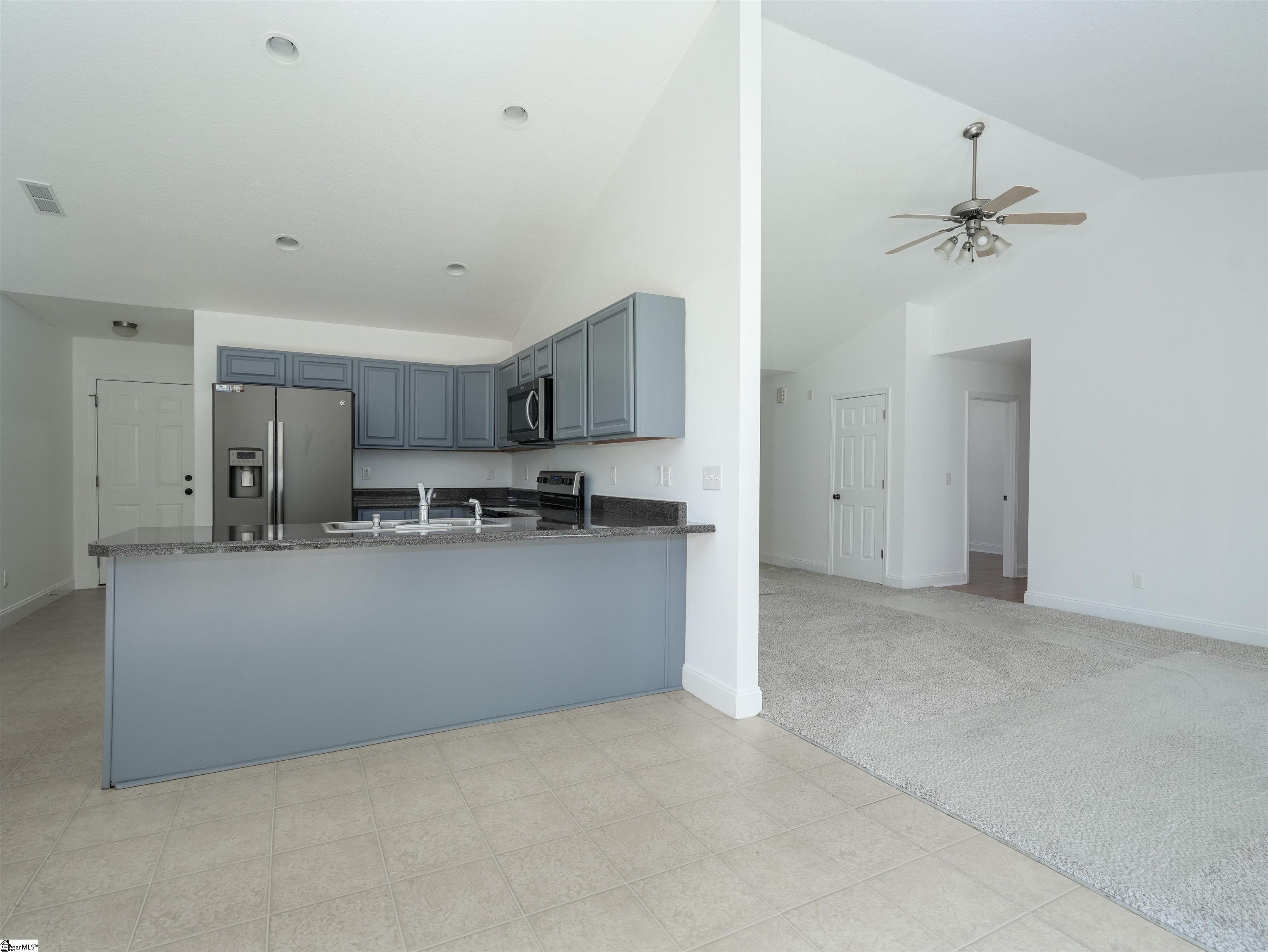 21 Whitethorn Lane Greenville, SC 29607 - Photo 6 of 18