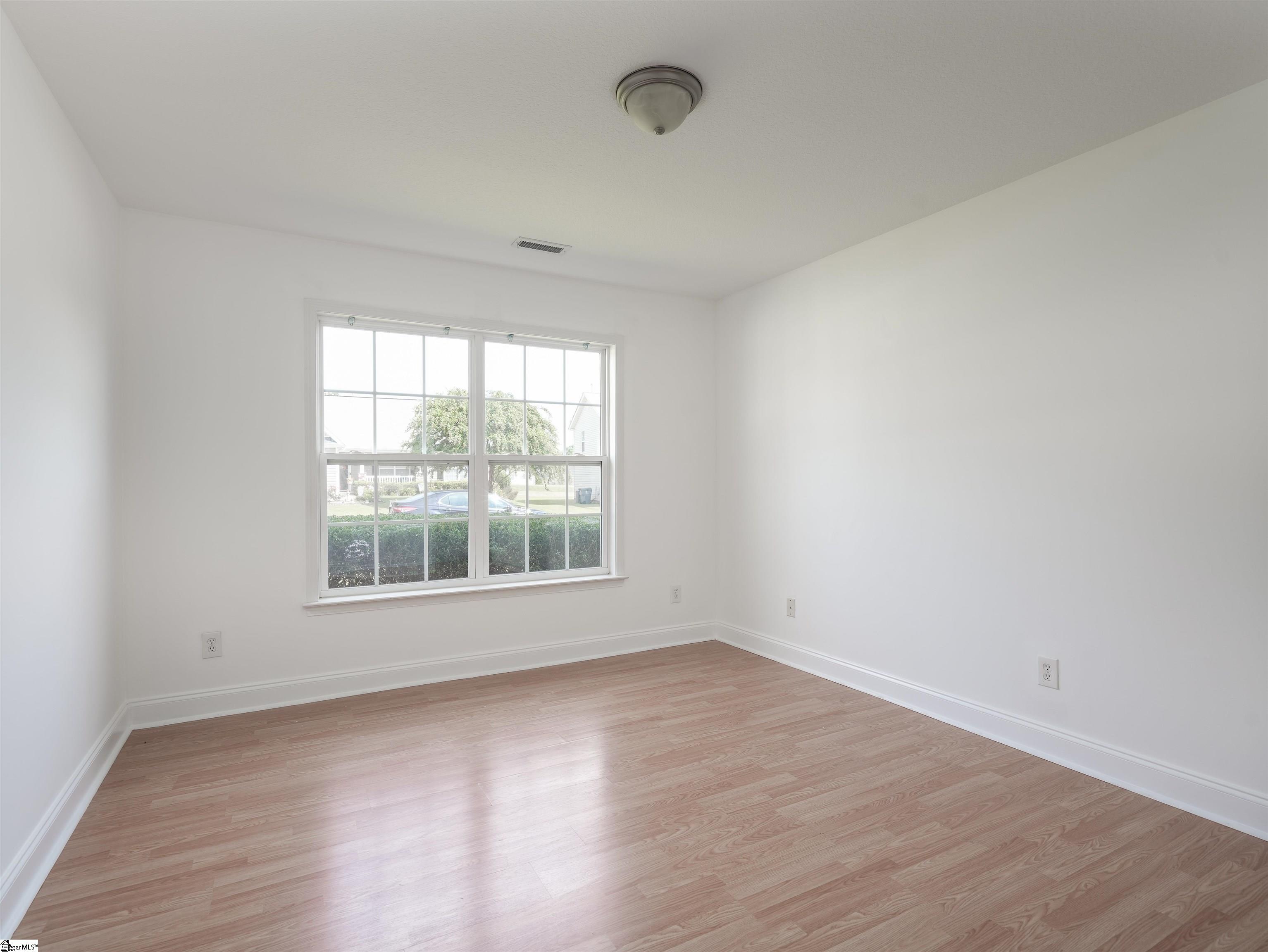 21 Whitethorn Lane Greenville, SC 29607 - Photo 8 of 18