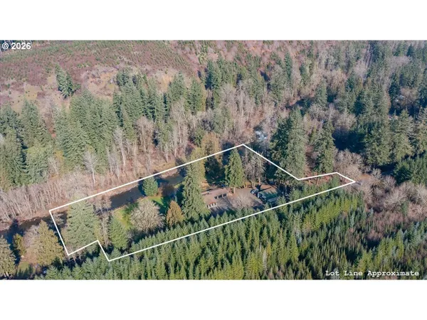 $875,000 | 42801 Island Inn Drive, Lebanon, OR 97355