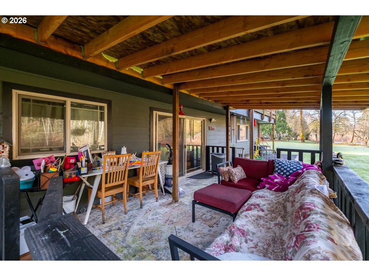 42801 Island Inn Drive Lebanon, OR 97355 - Photo 23 of 34