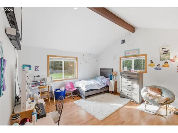 $875,000 | 42801 Island Inn Drive, Lebanon, OR 97355