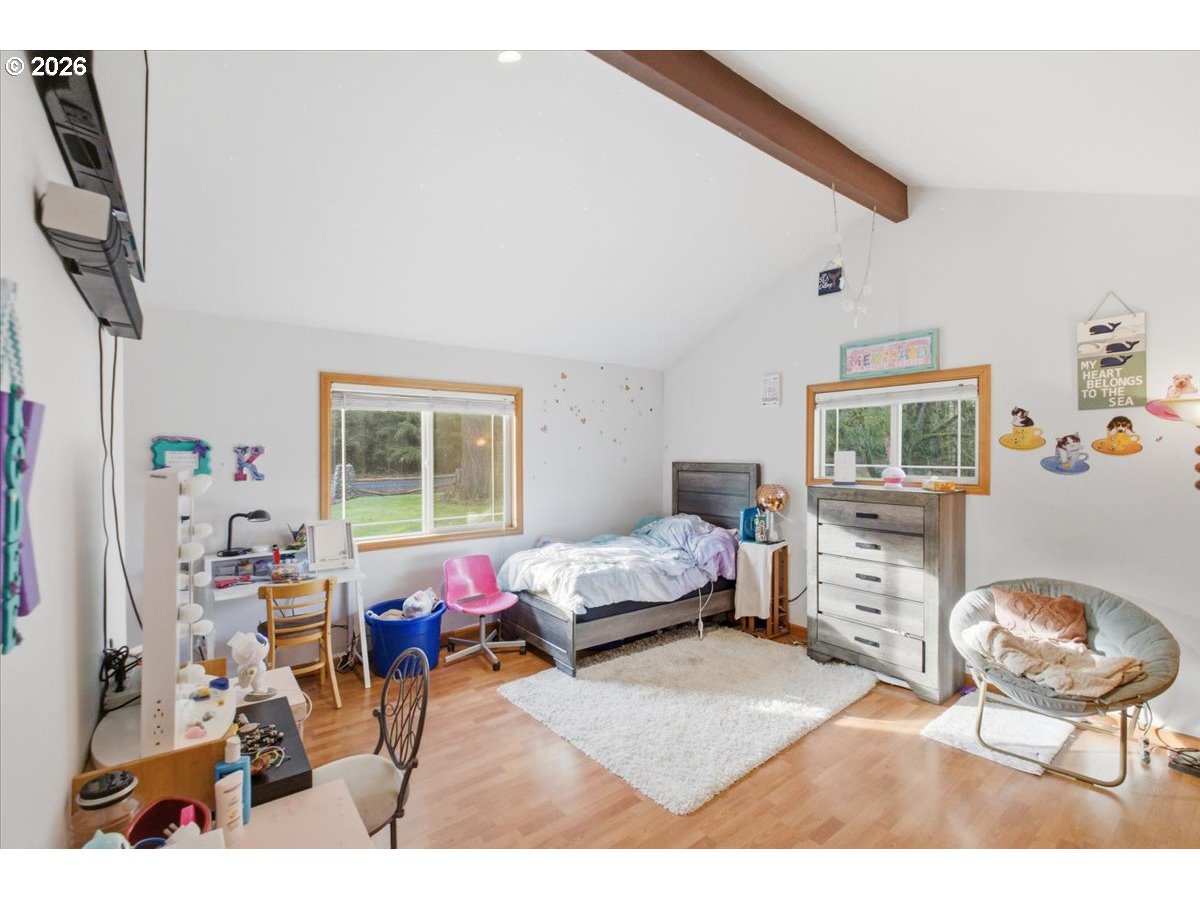 42801 Island Inn Drive Lebanon, OR 97355 - Photo 10 of 34