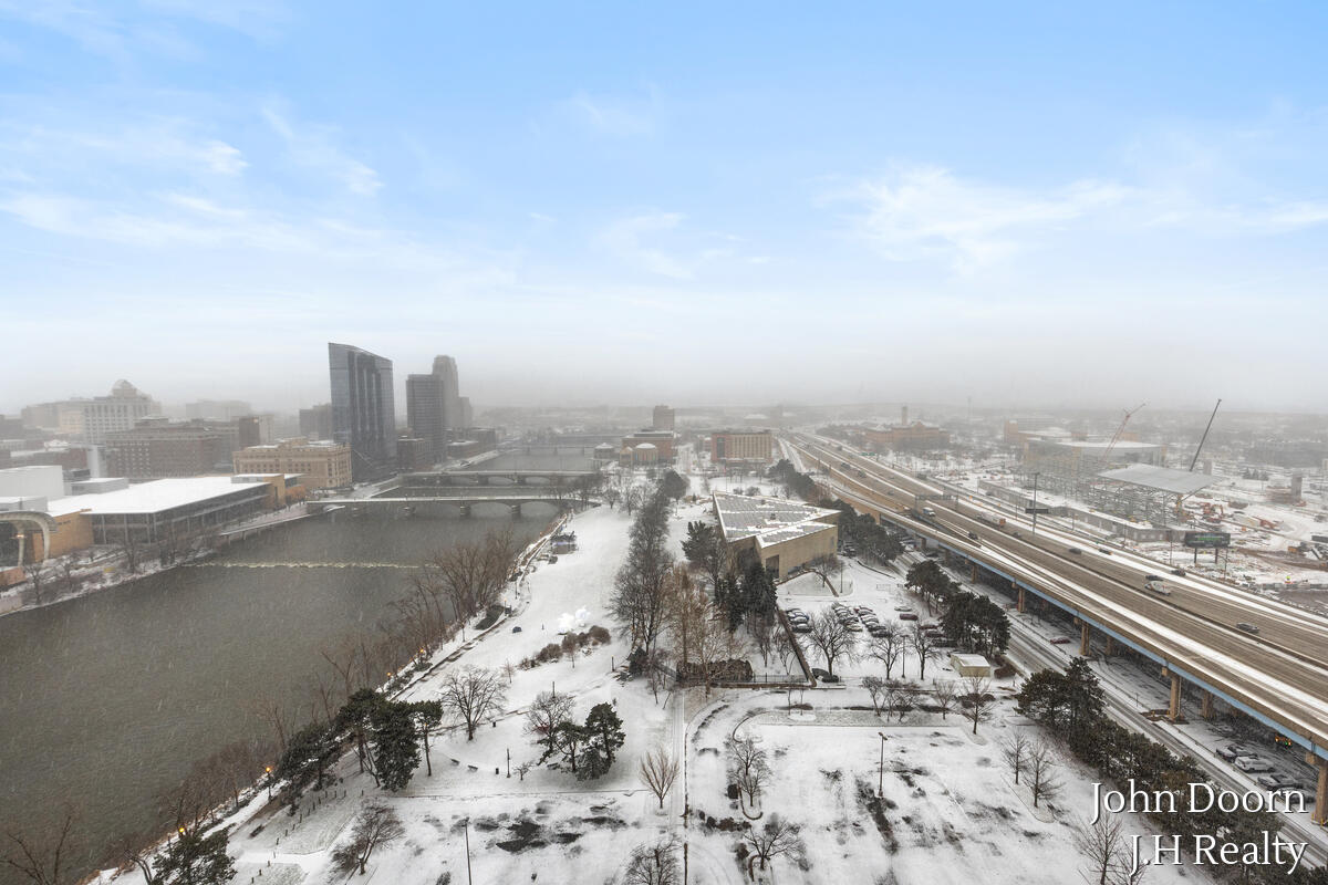 335 Bridge Street Northwest, Unit 1804 Grand Rapids, MI 49504 - Photo 13 of 44 335-NW-BRIDGE_008