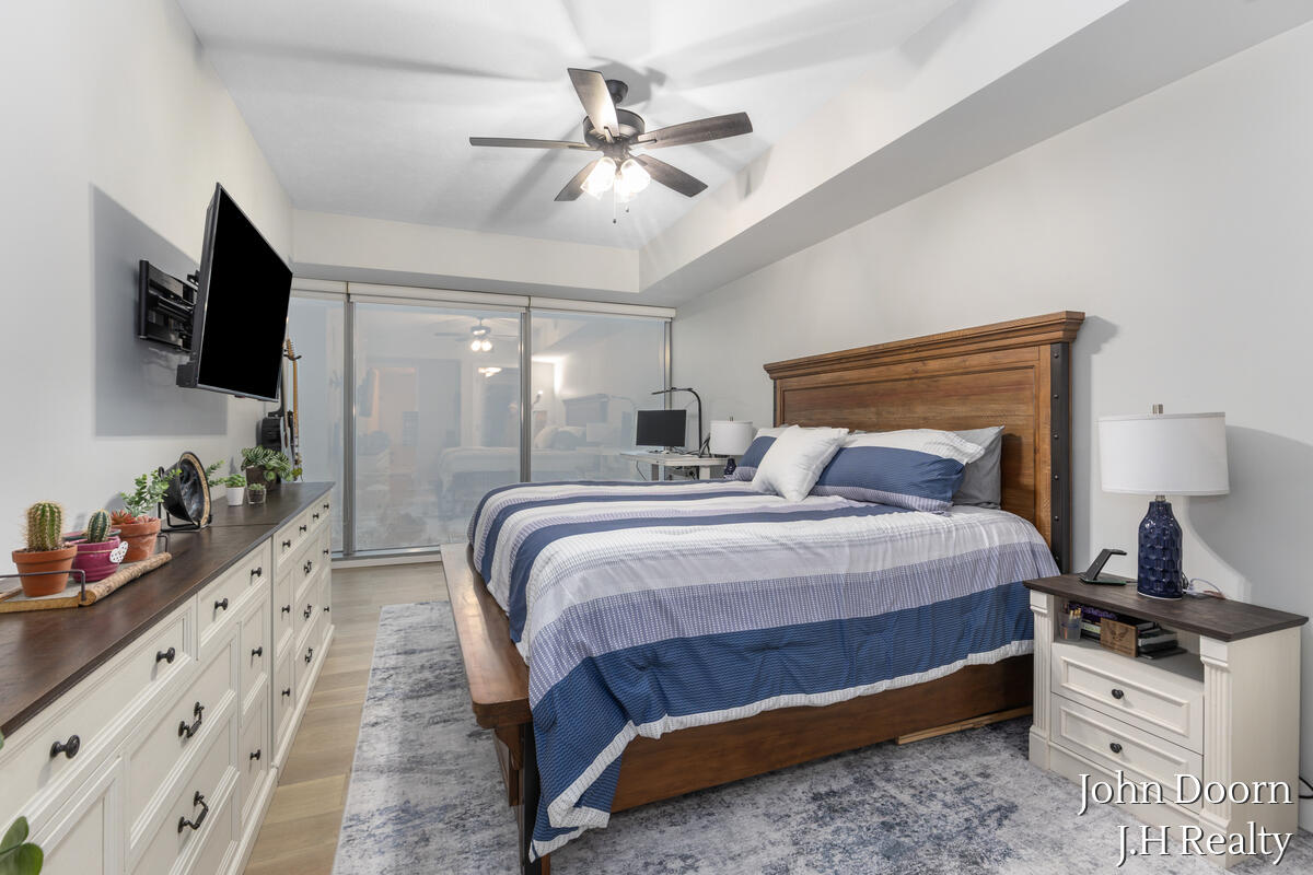 335 Bridge Street Northwest, Unit 1804 Grand Rapids, MI 49504 - Photo 18 of 44 335-NW-BRIDGE_017