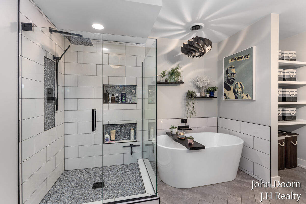 335 Bridge Street Northwest, Unit 1804 Grand Rapids, MI 49504 - Photo 21 of 44 335-NW-BRIDGE_020