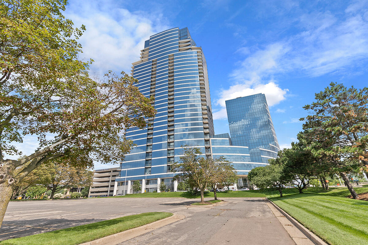 335 Bridge Street Northwest, Unit 1804 Grand Rapids, MI 49504 - Photo 40 of 44 Front-Exterior-D