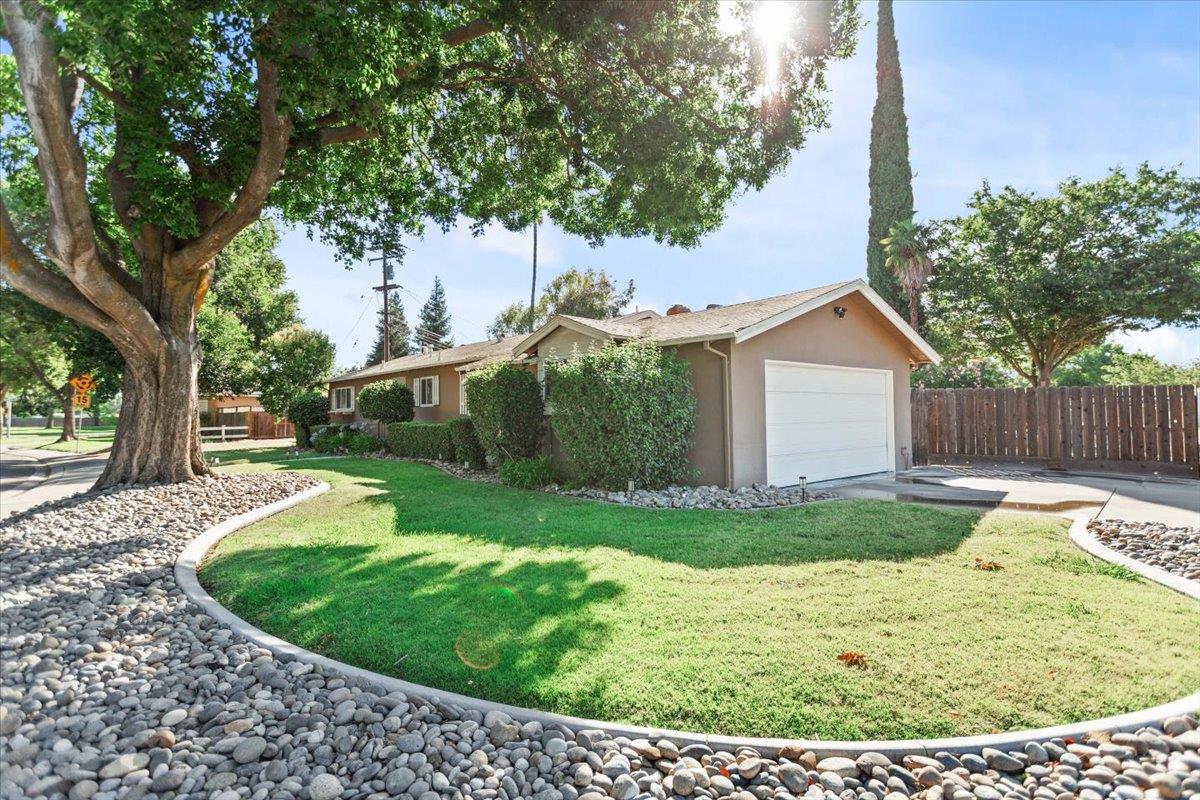 1008 Phelps Avenue Modesto, CA 95350 - Photo 7 of 70