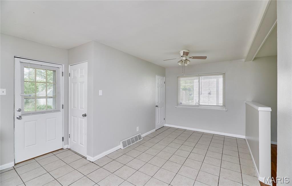 1960 Parker Road Florissant, MO 63033 - Photo 12 of 24