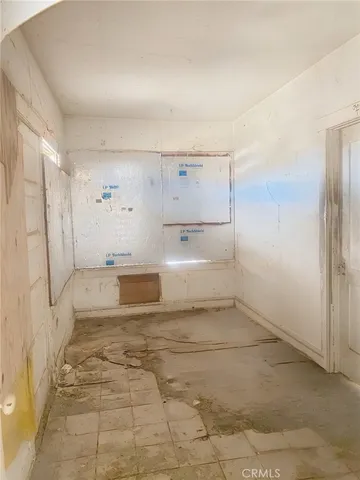 $30,000 | 82467 4th Street, Trona, CA 93562