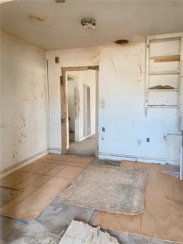 $30,000 | 82467 4th Street, Trona, CA 93562