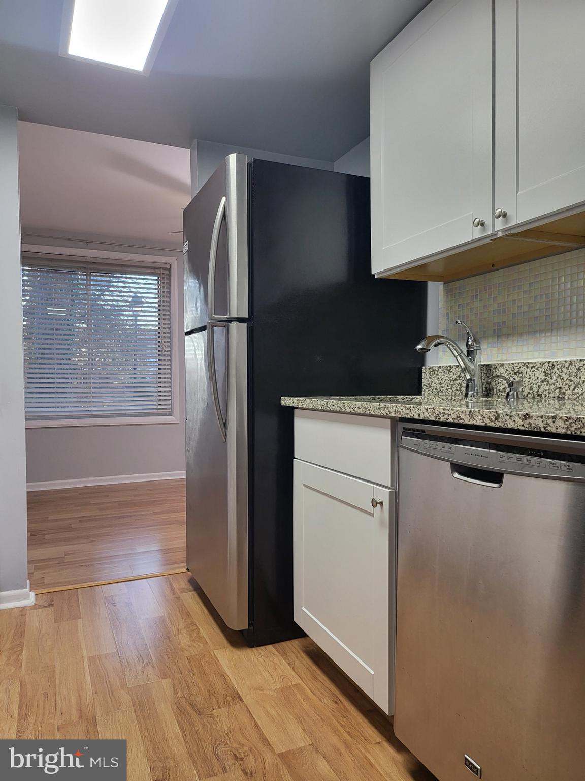 6556 Frietchie Row Columbia, MD 21045 - Photo 14 of 21 Kitchen view