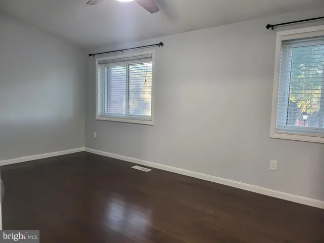 $350,000 | 6556 Frietchie Row, Columbia, MD 21045