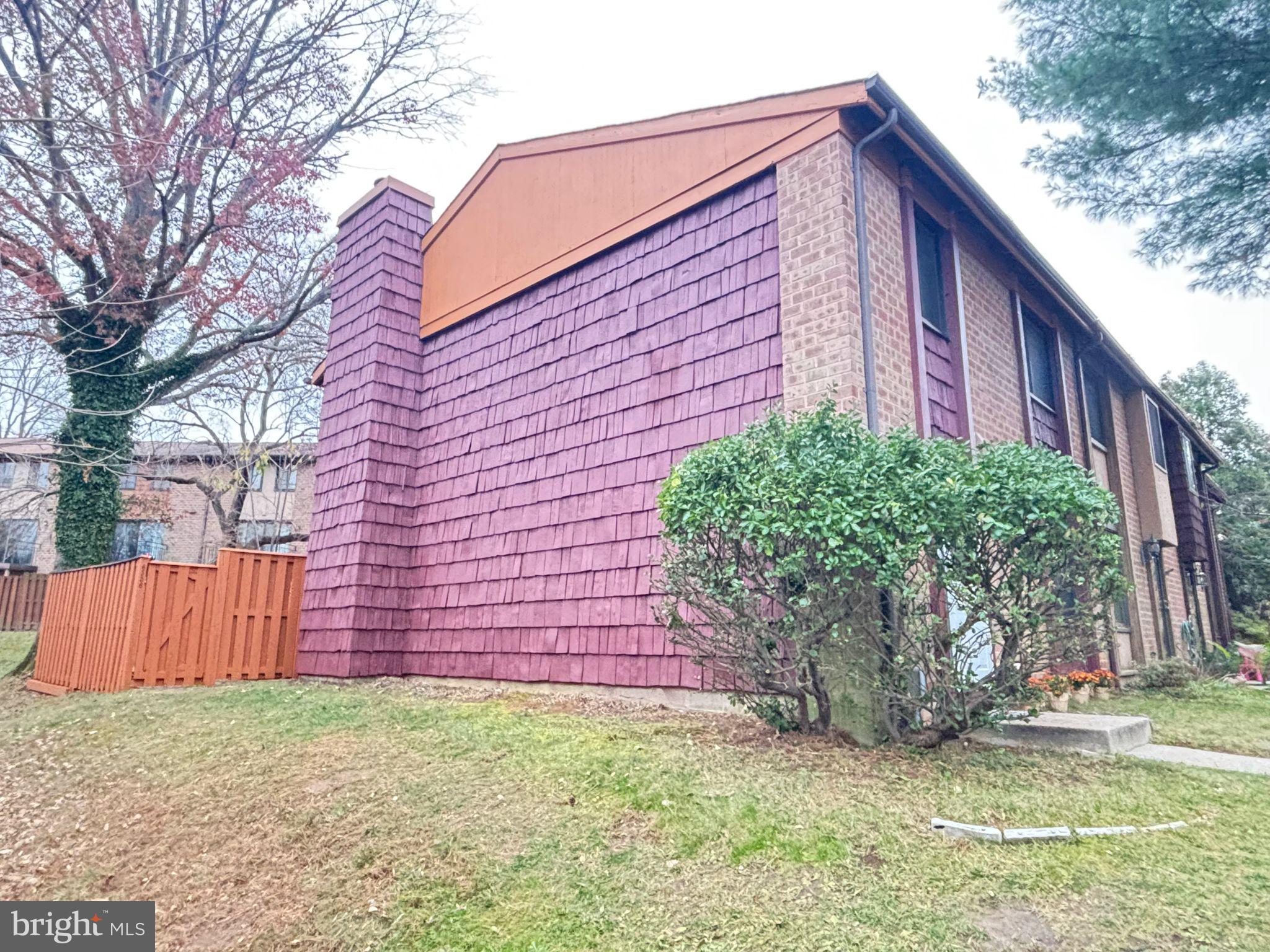 6556 Frietchie Row Columbia, MD 21045 - Photo 3 of 21 Front side view