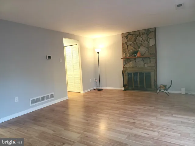 $350,000 | 6556 Frietchie Row, Columbia, MD 21045