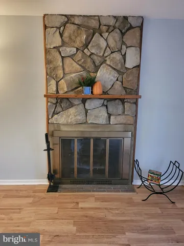 $350,000 | 6556 Frietchie Row, Columbia, MD 21045