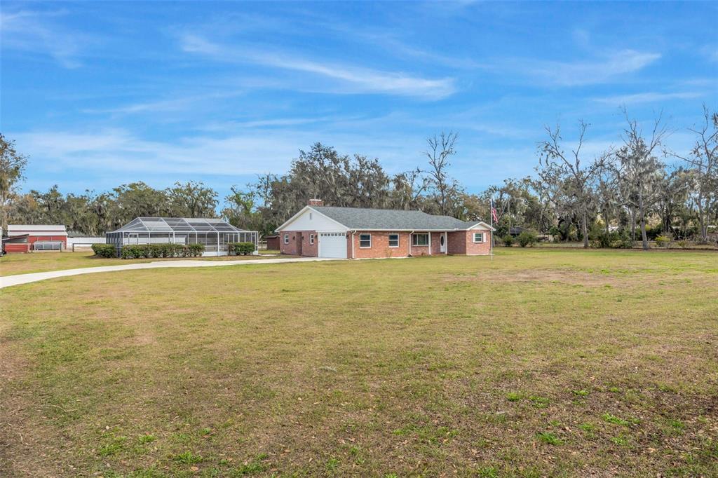6902 Potts Road Riverview, FL 33569 - Photo 2 of 83