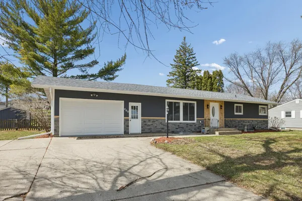 $365,888 | 460 Selby Avenue, Owatonna, MN 55060