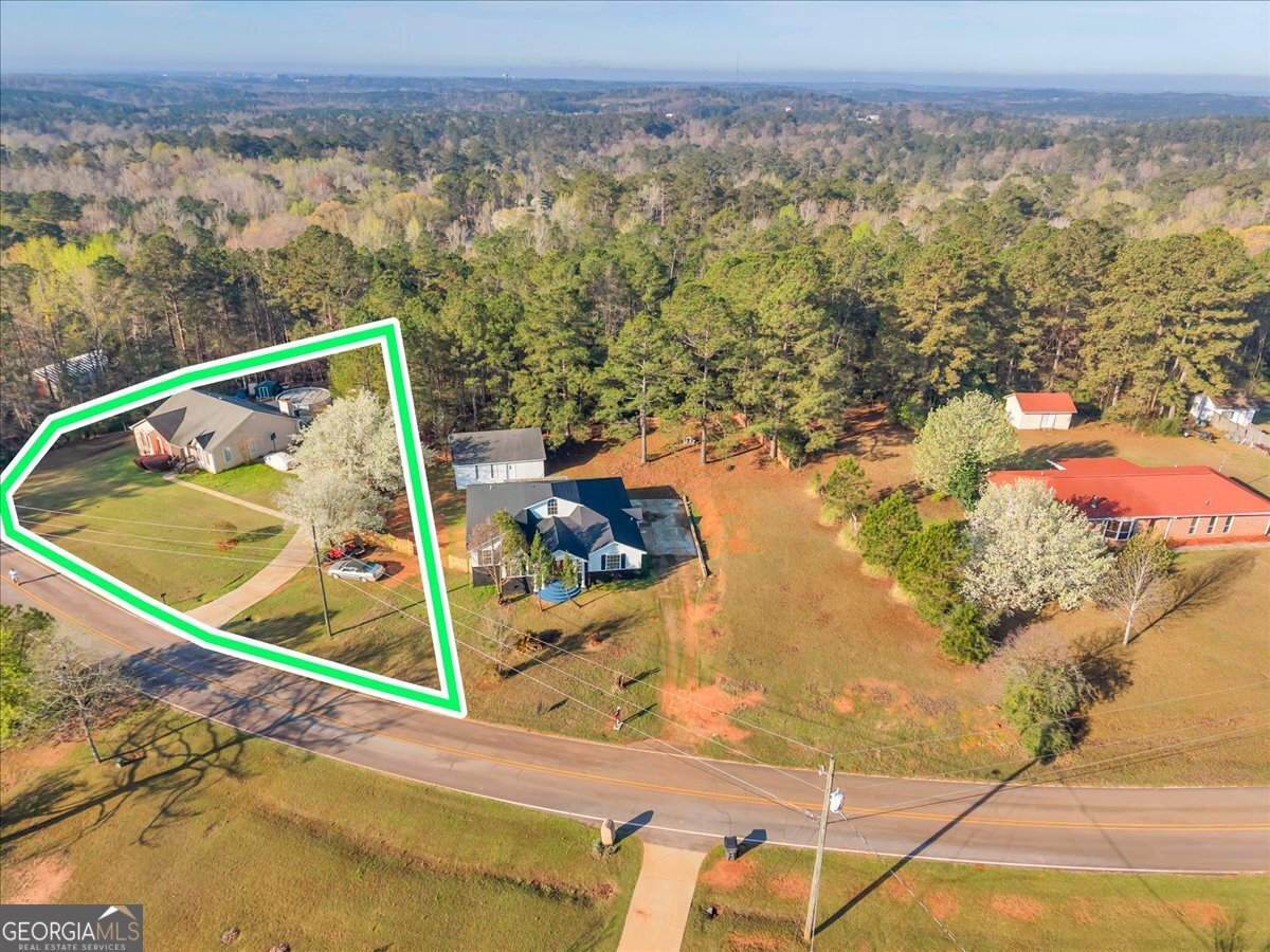 153 Wheehaw Road Macon, GA 31211 - Photo 2 of 38 Property Bounds on the right of the Green Line