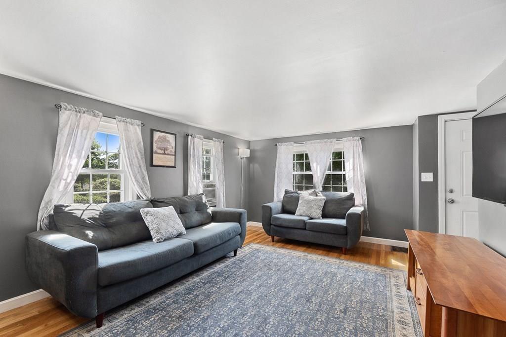 49 Darnell Road Worcester, MA 01606 - Photo 13 of 40 Gallery Image 13