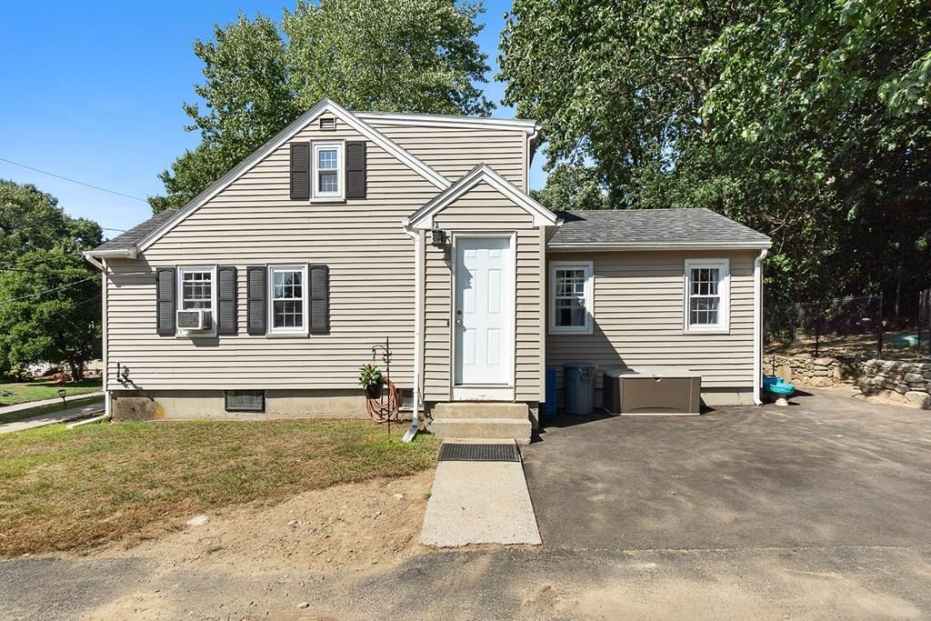 49 Darnell Road Worcester, MA 01606 - Photo 7 of 40 Gallery Image 7