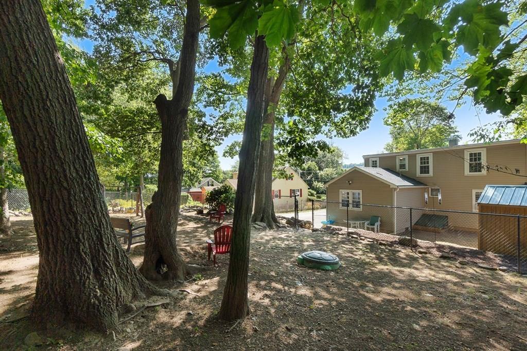 49 Darnell Road Worcester, MA 01606 - Photo 9 of 40 Gallery Image 9