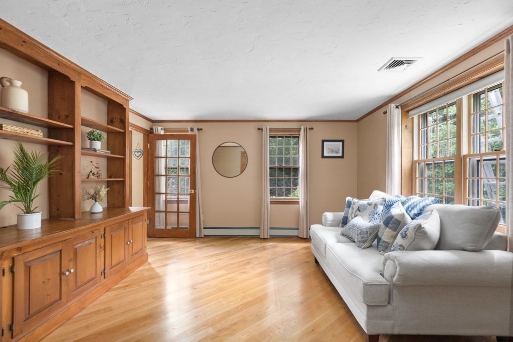 271 Pine Street Marshfield, MA 02050 - Photo 16 of 41 a living room with furniture and a large window