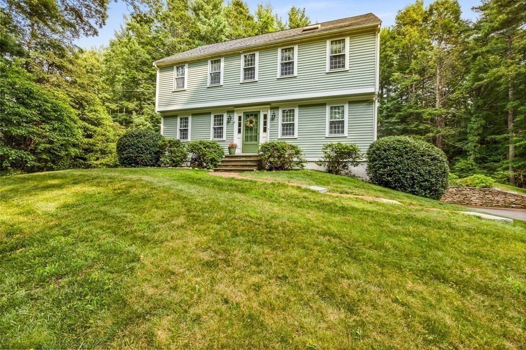 271 Pine Street Marshfield, MA 02050 - Photo 36 of 41 a view of a house with backyard and garden