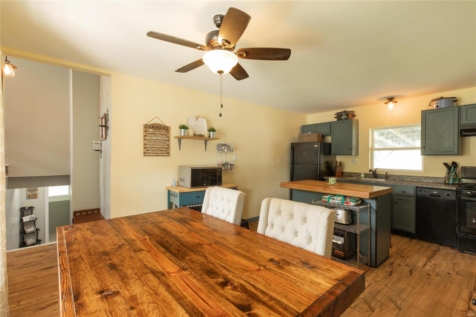 210 Edwin Street Brighton, IL 62012 - Photo 14 of 32 Gallery Image 14