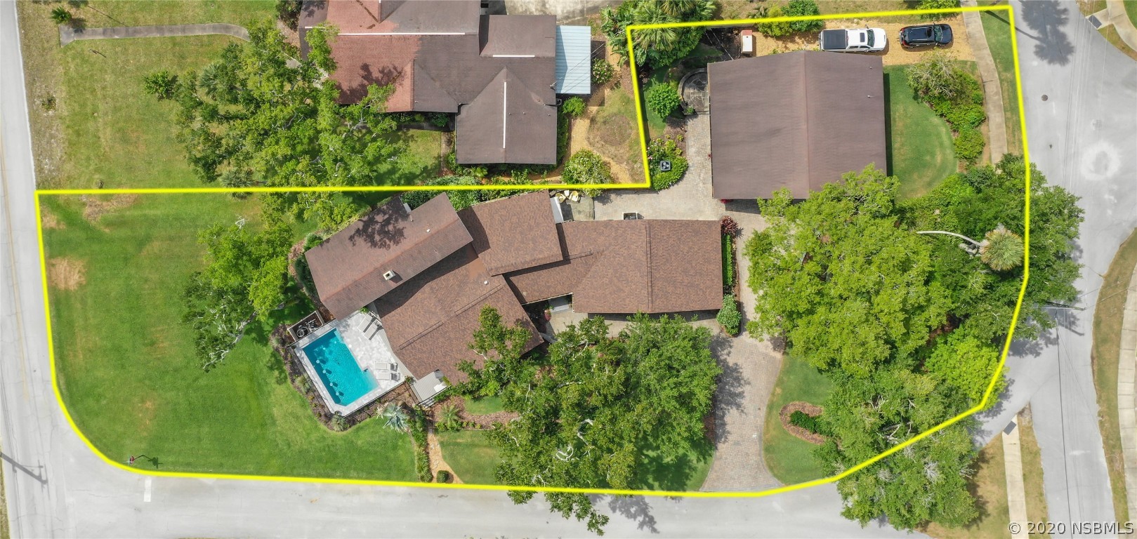 346 North Riverside Drive Edgewater, FL 32132 - Photo 4 of 45 Gallery Image 4