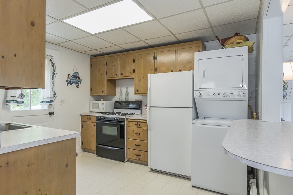 3 Palfrey Road Gloucester, MA 01930 - Photo 9 of 21