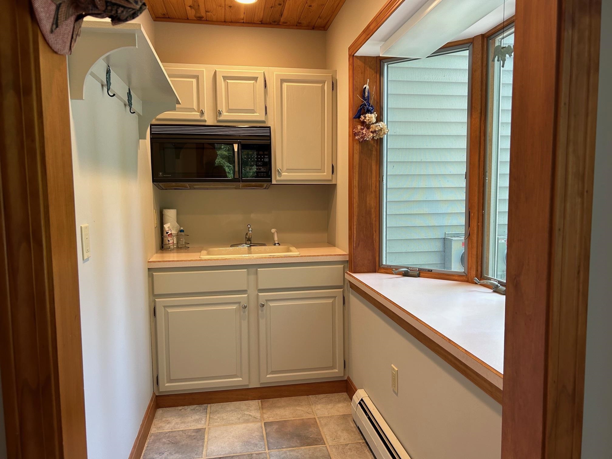 13 Hemlock Point Road Moultonborough, NH 03254 - Photo 16 of 40 Gallery Image 16