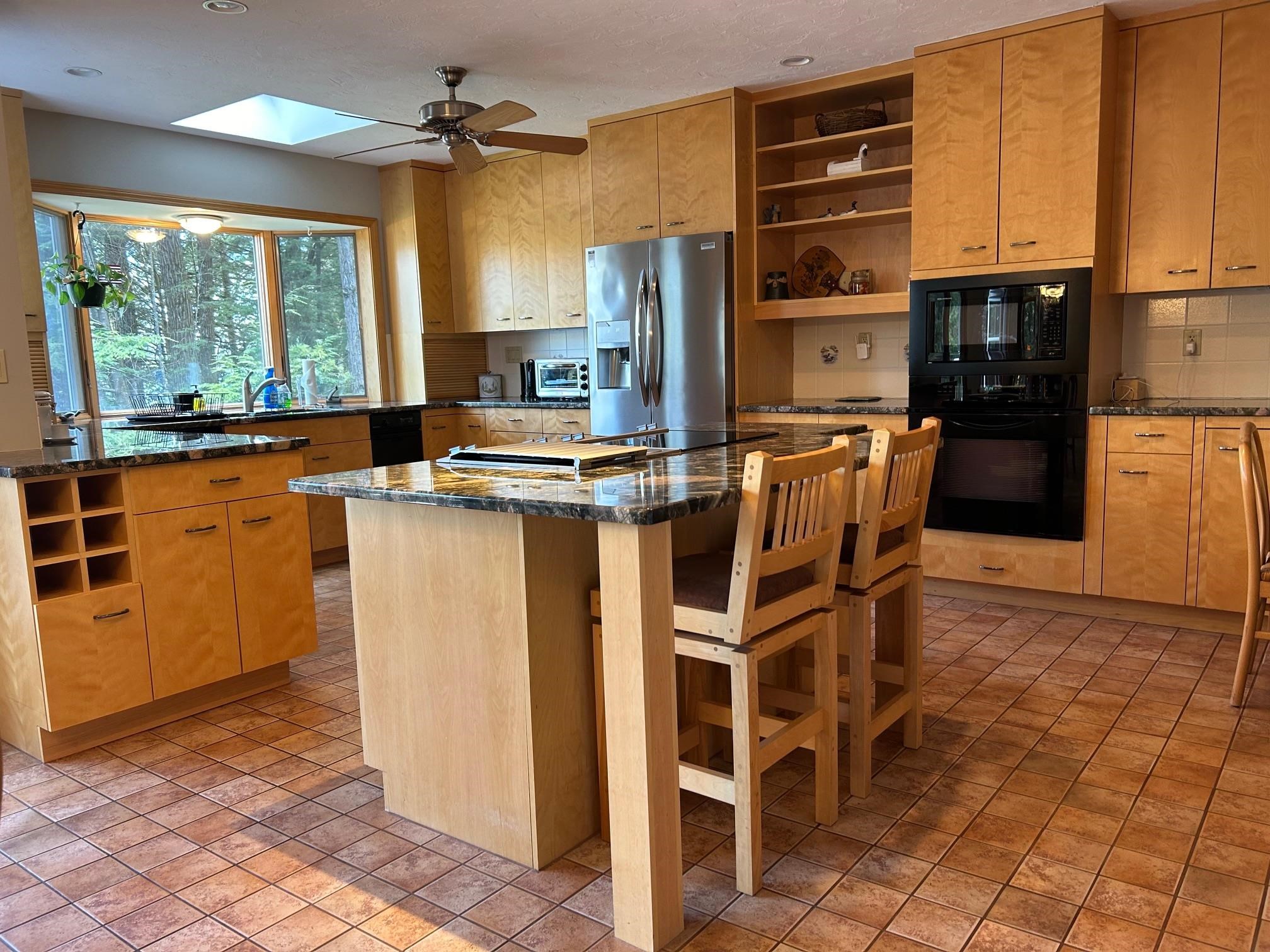13 Hemlock Point Road Moultonborough, NH 03254 - Photo 5 of 40 Gallery Image 5