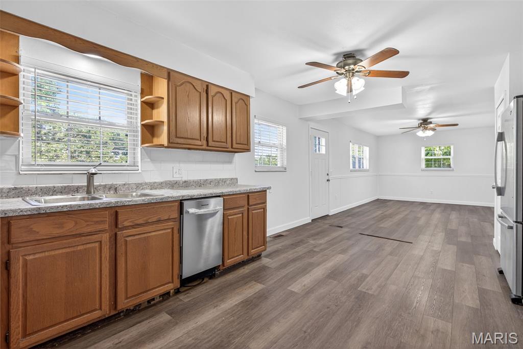 13071 Hencher Road De Soto, MO 63020 - Photo 10 of 24
