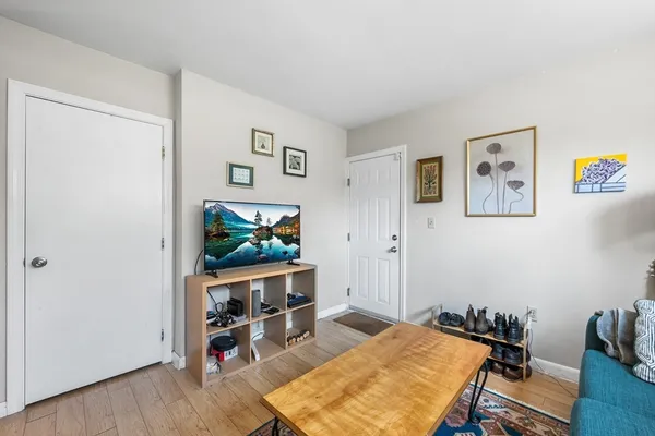 $529,900 | 5 Centre Street, Unit 11, Cambridge, MA 02138