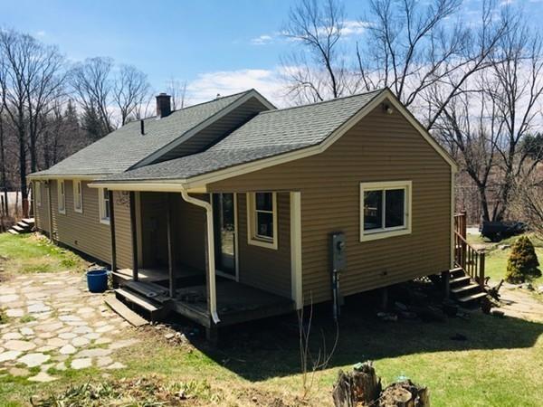 39 Searle Road Huntington, MA 01050 - Photo 3 of 28